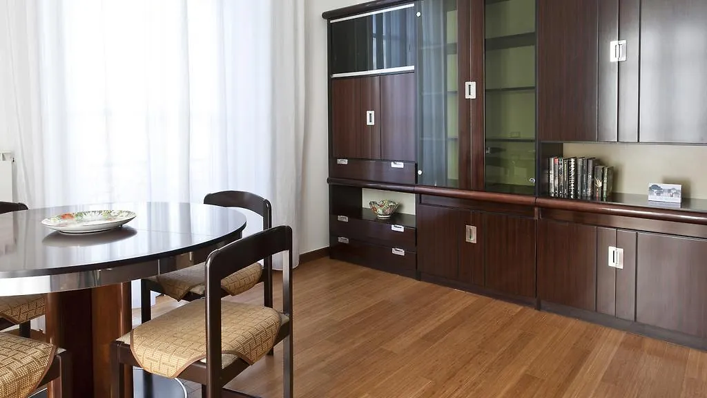 Italianway-Piazza Firenze Apartment Milan